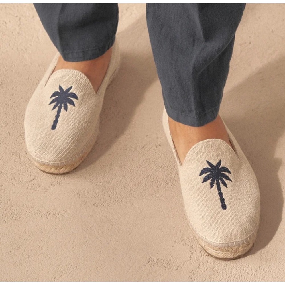 NWOT MANEBI HEMP PALM CANVAS ESPADRILLES MENS
SIZE 45/12